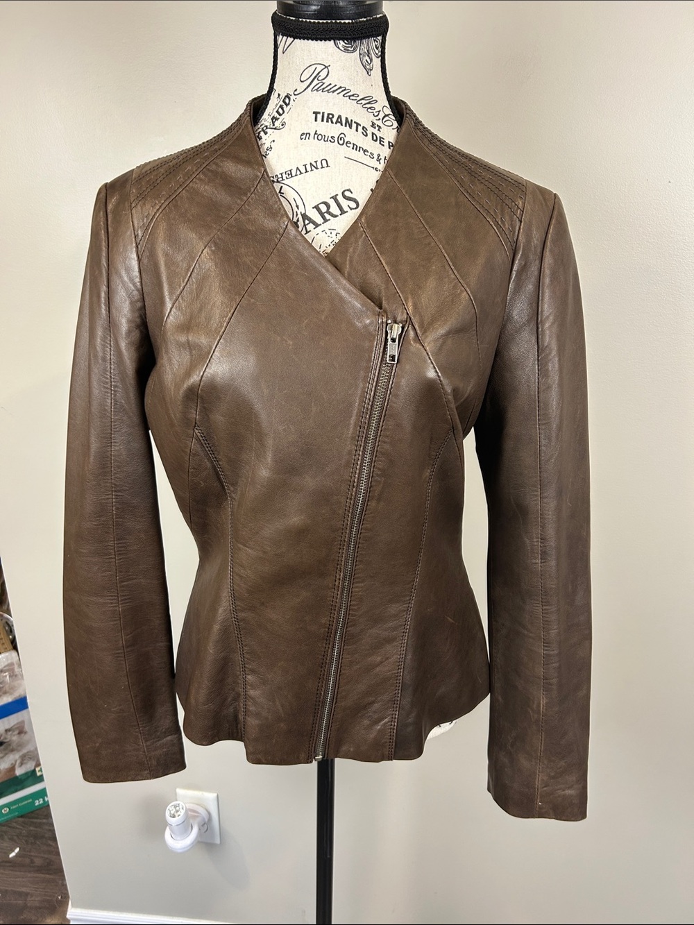 Danier Genuine Leather Jacket S Brown Asymmetrical Zip Collarless Moto
